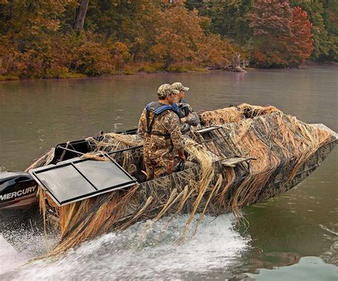 THE STEP TRANSOM VERSION OF OUR VJ IS LIGHT IN WEIGHT, YET HEAVY ON FEATURES AND PERFORMANCE. . Bustem boat blind